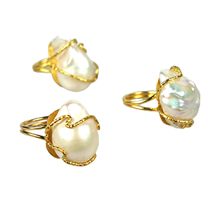 THE PEARL  Cocktail Ring